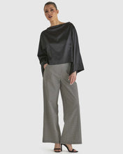 Load image into Gallery viewer, Fate + Becker Glow Top Black