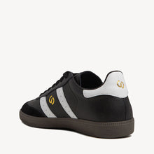 Load image into Gallery viewer, Goodsole 2001 Parallel Sneakers Black/ White Leather