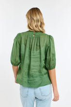 Load image into Gallery viewer, 365 Days Ariel Pintuck Top Kelly Green