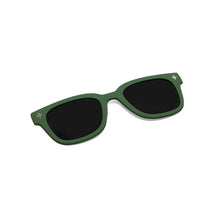 Load image into Gallery viewer, OKKIA OKM017 Clip On MagMask Green