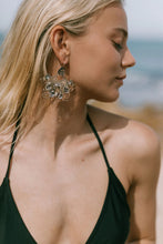 Load image into Gallery viewer, Makers & Providers Frida Earring 1 Sterling Silver