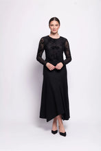 Load image into Gallery viewer, FOIL International Velvet Top Splatter Black