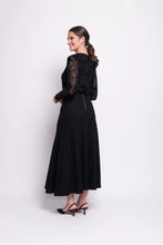 Load image into Gallery viewer, FOIL International Velvet Top Splatter Black