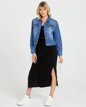 Load image into Gallery viewer, Sass Clothing Roxanne Belted Midi Dress Black