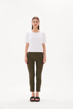 Load image into Gallery viewer, Tirelli Straight CROP Pant High Ankle Khaki
