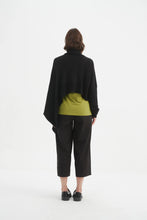 Load image into Gallery viewer, Tirelli Asymmetric Crop Knit Black