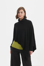 Load image into Gallery viewer, Tirelli Asymmetric Crop Knit Black