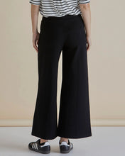 Load image into Gallery viewer, Betty Basics Elodie Wide Leg Ponte Pant Black