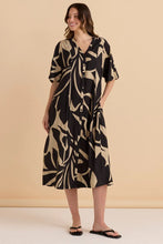 Load image into Gallery viewer, Betty Basics Camille Dress Monochrome Floral