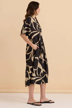 Load image into Gallery viewer, Betty Basics Camille Dress Monochrome Floral