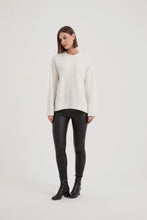 Load image into Gallery viewer, Tirelli Basic Knit Sweater Cream