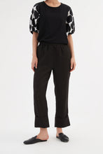 Load image into Gallery viewer, Tirelli Deep Cuff Linen Pant Black