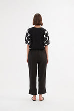 Load image into Gallery viewer, Tirelli Deep Cuff Linen Pant Black