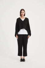 Load image into Gallery viewer, Tirelli V Neck Oversized Layer Top Black
