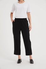 Load image into Gallery viewer, Tirelli Deep Cuff Pant Black
