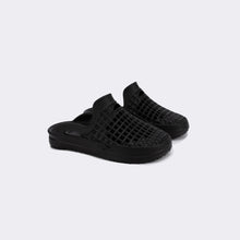 Load image into Gallery viewer, Lusso Cloud Scenario Slide Jet Black