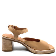 Load image into Gallery viewer, Alfie & Evie Amalia Camel