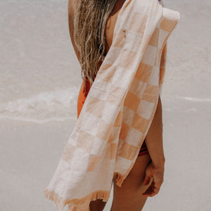 Layday Cove Peach Single Beach Towel