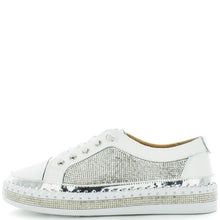 Load image into Gallery viewer, Just Bee Cristel White Smooth Leather