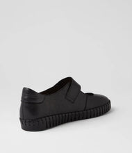 Load image into Gallery viewer, Django & Juliette Harmoni Black/Black Sole