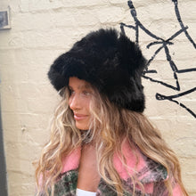 Load image into Gallery viewer, Cinnamon Creations 7549 Faux Fur Fluffy Bucket Hat Black