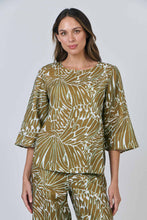 Load image into Gallery viewer, O&J Naturals GA636 Top Windsor