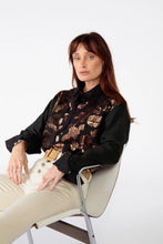 Load image into Gallery viewer, Rubyyaya Juelas Shirt Black