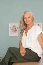 Load image into Gallery viewer, Lazybones Julia Top Warm White