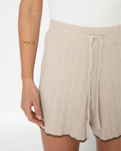 Load image into Gallery viewer, Madison The Label Kingston Shorts Oat
