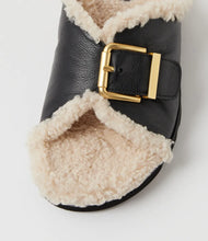 Load image into Gallery viewer, Mollini Esme Black Cream Leather Shearling Slides