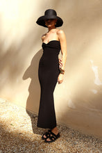 Load image into Gallery viewer, Madison The Label Mae Knit Midi Dress Black