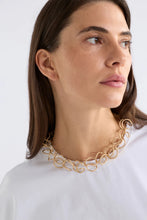 Load image into Gallery viewer, Elk Orden Choker Necklace Gold
