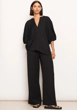 Load image into Gallery viewer, POL Sake Top Black