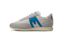 Load image into Gallery viewer, Karhu Albatross 82 Foggy Dew/Blue Danube