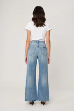 Load image into Gallery viewer, Rolla's Studio Flare Brent Vintage Indigo