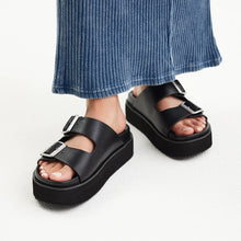 Load image into Gallery viewer, Rollie Ace Slide Black