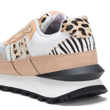 Load image into Gallery viewer, Rollie Kentu Safari