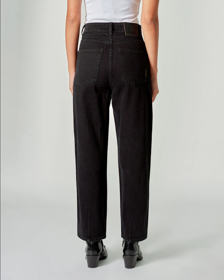 Neuw Denim Sade Baggy Crop True Black – Miss Gladys Sym Choon