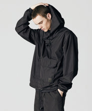Load image into Gallery viewer, Taion N/D Military Reversible Anorak Parka Black/Khaki