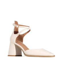 Load image into Gallery viewer, EOS Zan Bone Leather