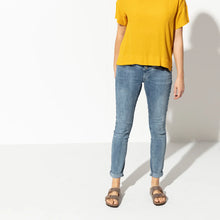 Load image into Gallery viewer, Birkenstock Arizona Tabacco Brown Oiled Leather