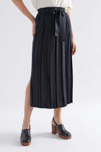 Load image into Gallery viewer, Elk Strimmel Skirt Black