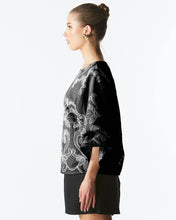 Load image into Gallery viewer, Fate + Becker The Avenue Top Black
