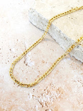 Load image into Gallery viewer, Lustre & Sage Maje Figaro 18k Gold Plated Necklace