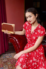 Load image into Gallery viewer, Elise Design Manette Floral Dress Red Floral