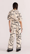 Load image into Gallery viewer, Staple The Label Zenith Relaxed Pants Abstract