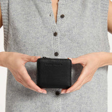 Load image into Gallery viewer, Status Anxiety Sense Of Wonder Wallet Black