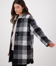 Load image into Gallery viewer, Swanndri Becroft Wool Coat Glacier Check
