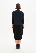Load image into Gallery viewer, Tirelli Button Up Knit Vest Navy