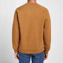 Load image into Gallery viewer, Carhartt WIP Chase Sweat Hamilton Brown/Gold
